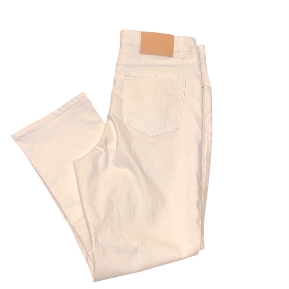 Frye Women's white Straight Leg Jeans size 12/31